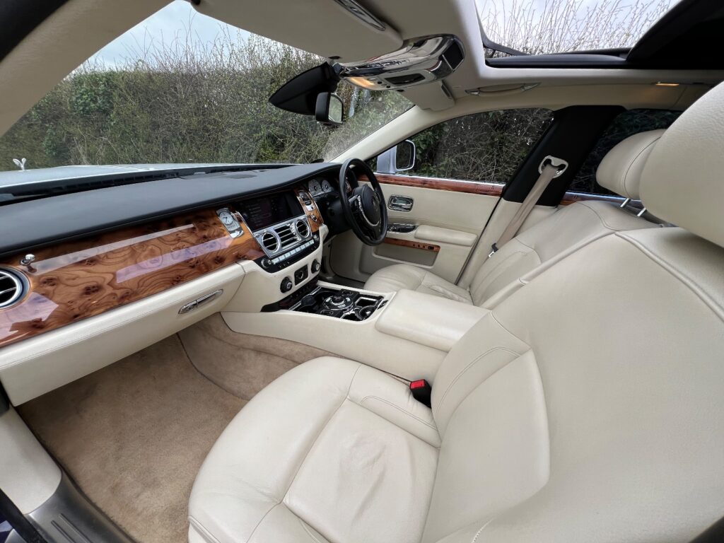 PHOTO-2024-04-12-20-19-34 5