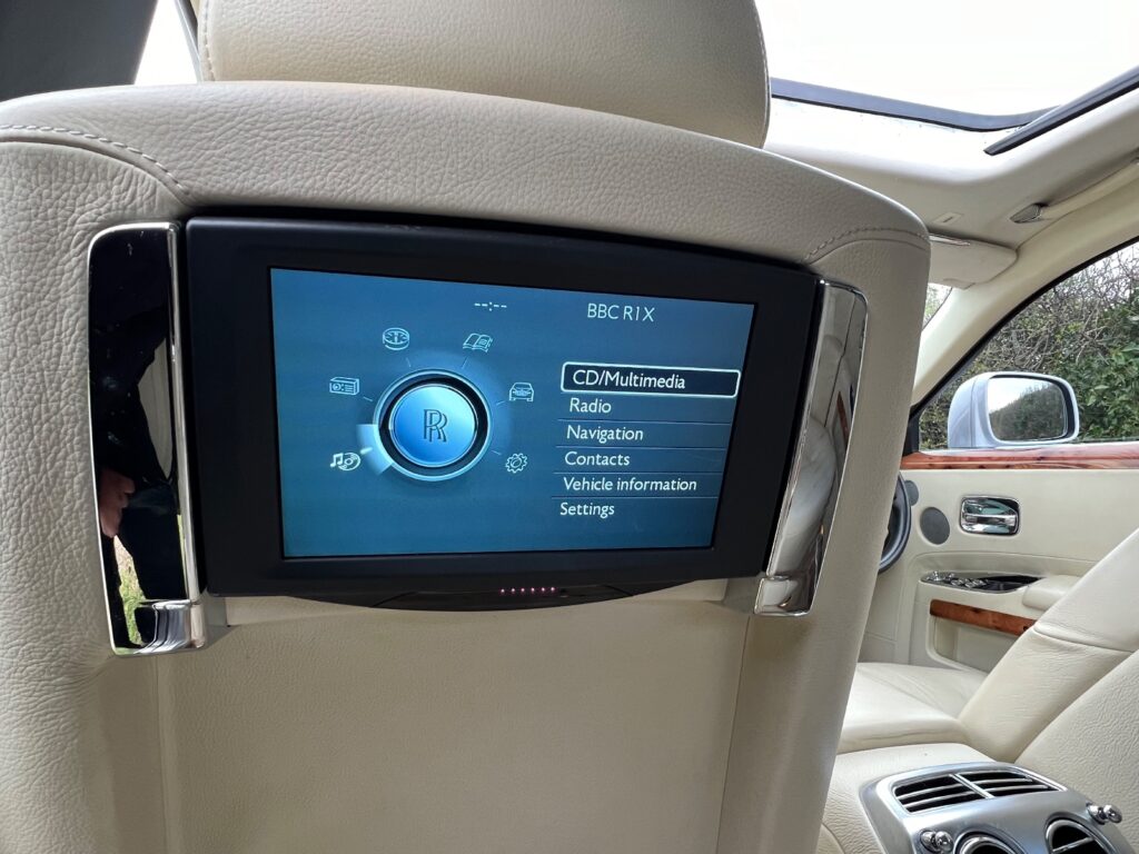 PHOTO-2024-04-12-20-19-34 7